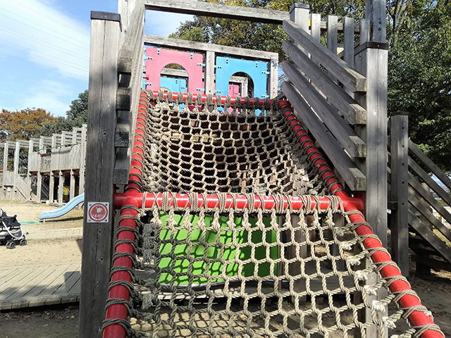 2階建て木製遊具【冒険ランド】/大泉緑地(大阪府/堺市)