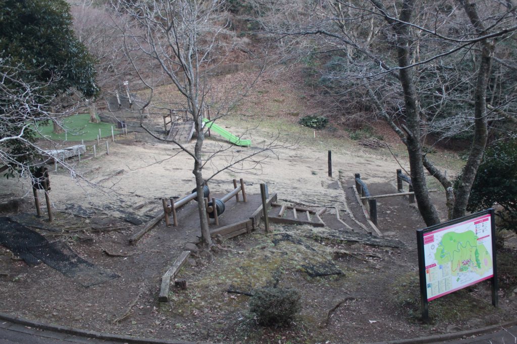 49ものアスレチックが点在する「アスレチック広場」/姫の沢公園(静岡県熱海市)