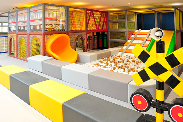 アスれーるチック//京王あそびの森 HUGHUG(東京都/日野市)