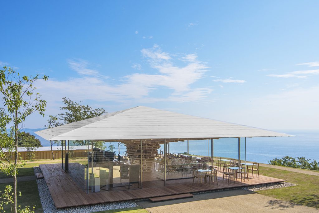 まるで1本の樹のような「コエダハウス」／アカオハーブ＆ローズガーデン（静岡県熱海市）