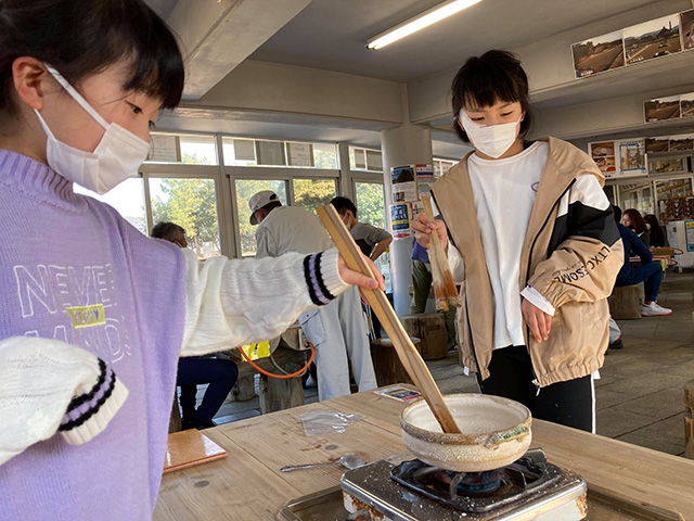 塩づくり体験/赤穂海浜公園（兵庫県/赤穂市）
