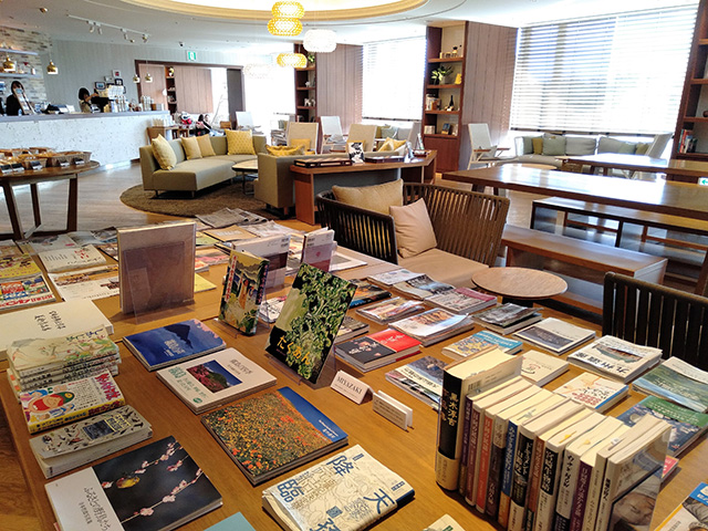 テラスラウンジ「風待ちテラス」/シェラトン・グランデ・オーシャンリゾート(宮崎県/宮崎市)