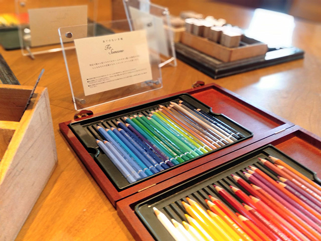 「レタールーム」の色鉛筆/シェラトン・グランデ・オーシャンリゾート(宮崎県/宮崎市)