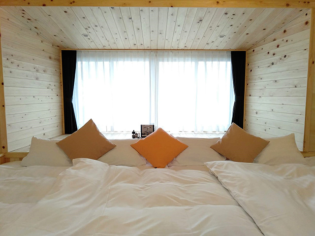 ママと子ルーム（mamatoco room）のベッド/白樺リゾート 池の平ホテル（長野県/立科町）