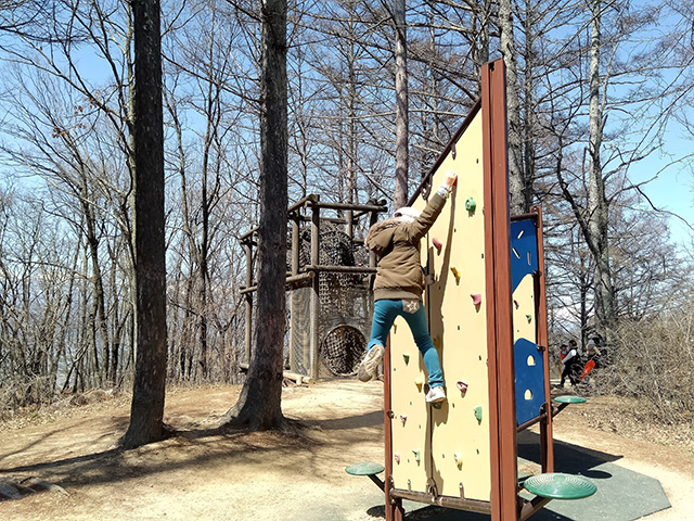 子供冒険広場のアスレチック/アルプス公園（長野県/松本市）