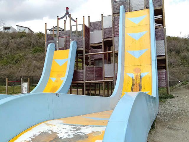 ダブルフリーフォール/彩都なないろ公園(大阪府/箕面市)