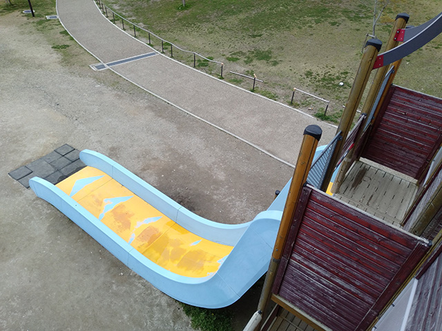 ダブルフリーフォール/彩都なないろ公園(大阪府/箕面市)