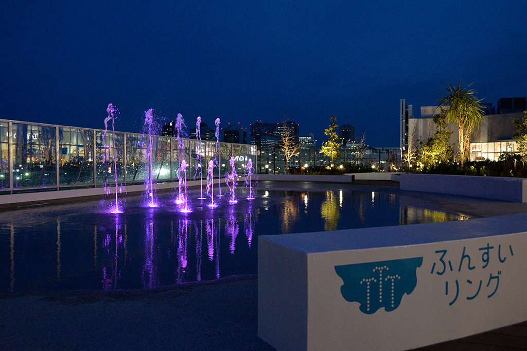 ふんすいリング/イオンモール幕張新都心 (千葉県/千葉市)