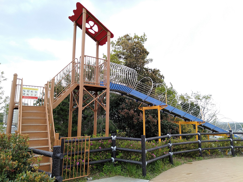 全長70mのローラー滑り台/彩都西公園(大阪府/茨木市)