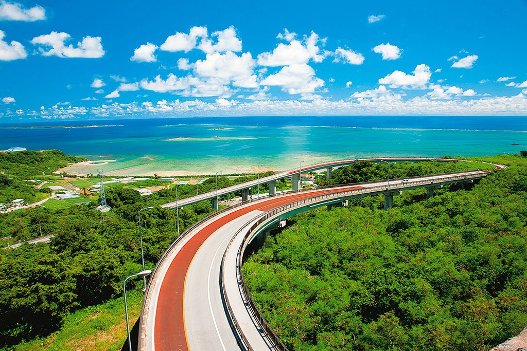 【沖縄南部】おすすめ観光スポット17選！子連れ向け・ドライブコースも