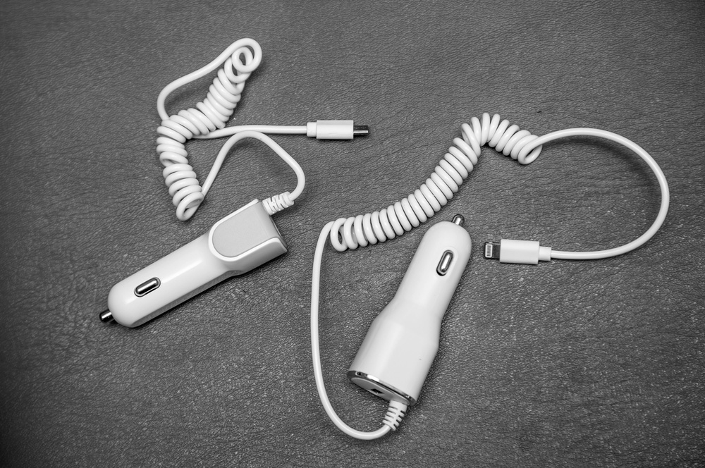 カーチャージャー