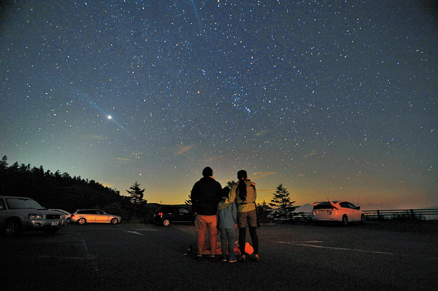 宿の前で見られる星空/山本小屋ふる里館(長野県/長和町)