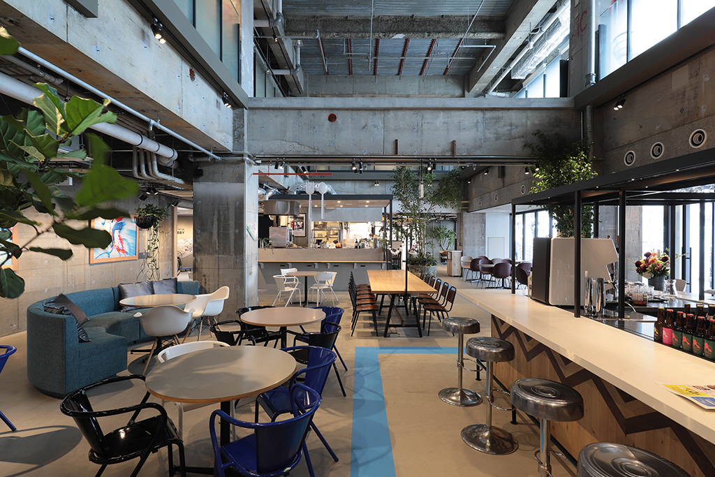 サイクリングリゾートプレイアトレ土浦の店内（茨城県／土浦市）