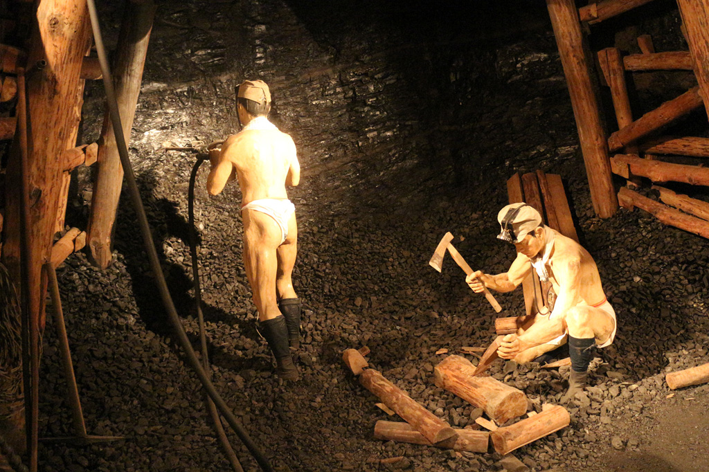 興味深い展示のひとつ「模擬坑道」/いわき市 石炭・化石館 ほるる(福島県/いわき市)