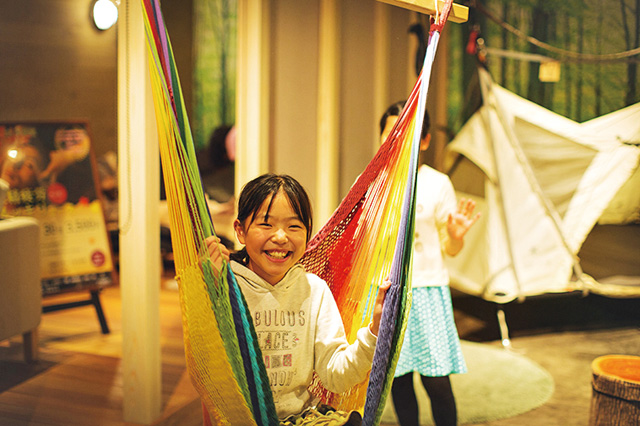 屋上グランピング＆BBQのハンモック／おふろカフェ ビバーク（埼玉県／熊谷市）