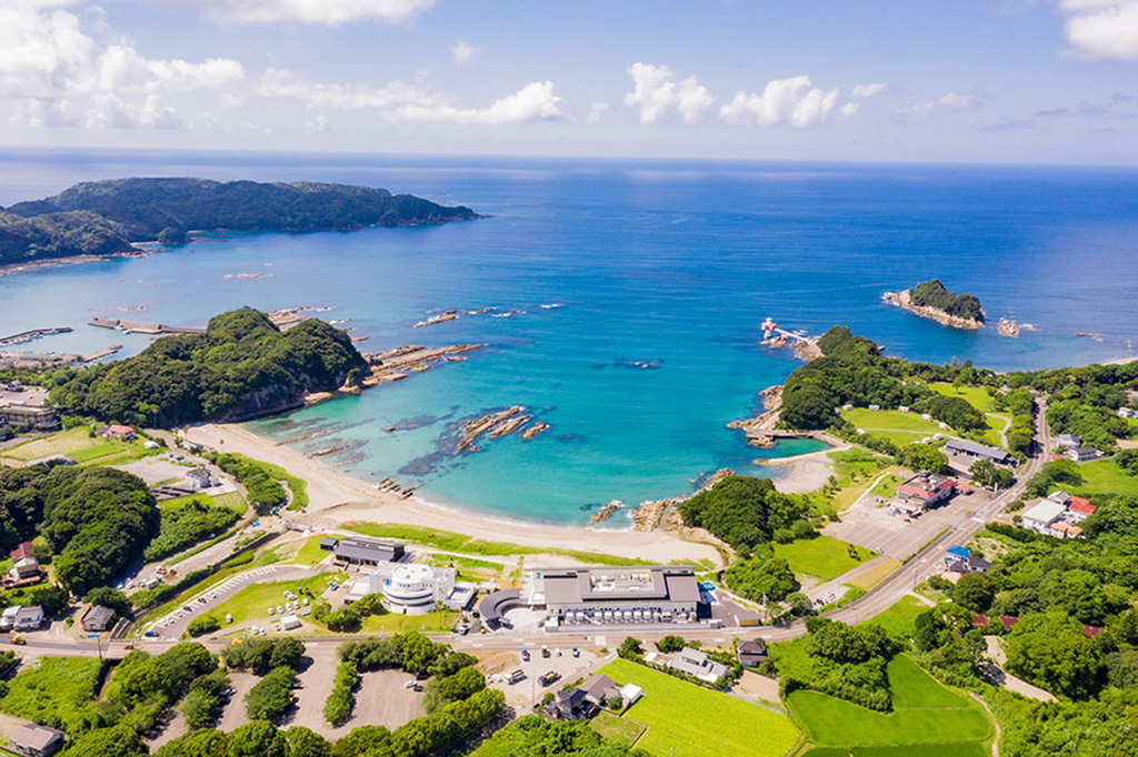 高知県立足摺海洋館 SATOUMI（高知県／土佐清水市）