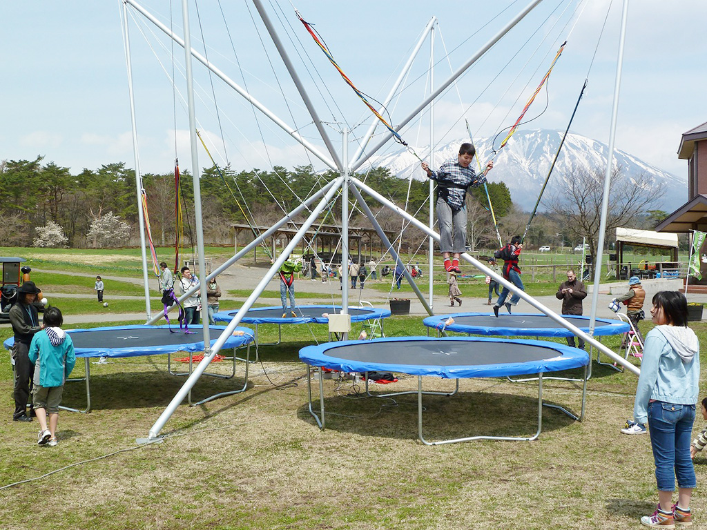 バンジーに挑戦/小岩井農場まきば園(岩手県/雫石町)
