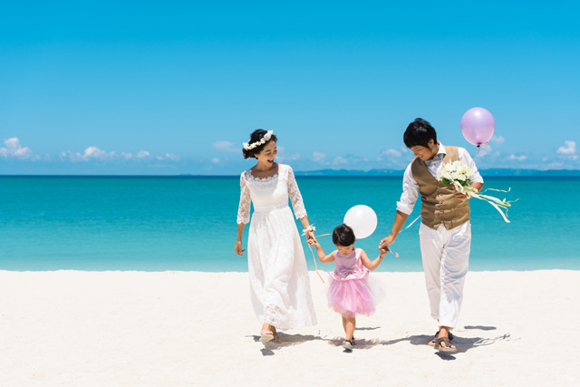 家族でウエディング写真