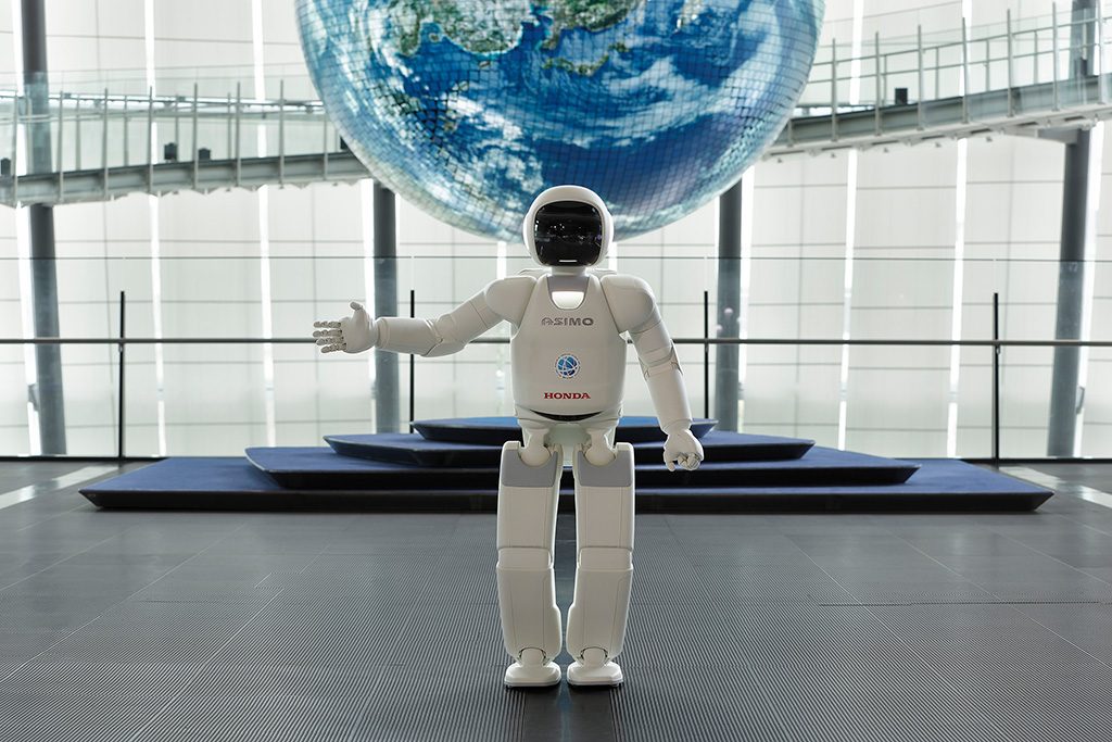 日本科学未来館の「ヒューマノイドロボットASIMO」（東京都/江東区）