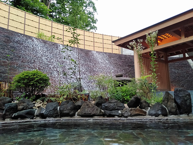 自家源泉が楽しめる温泉/ロッテアライリゾート（新潟県/妙高市）