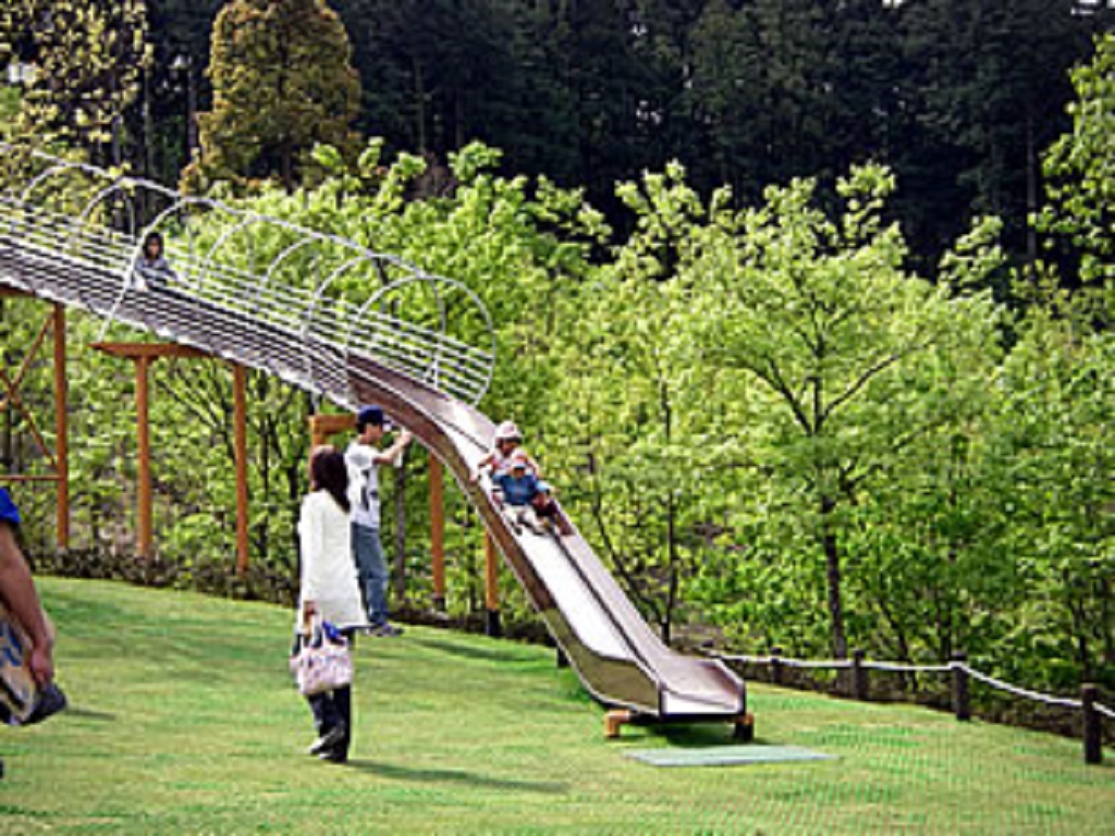 ローラーすべりだい/小田原こどもの森公園わんぱくらんど(神奈川県/小田原市)