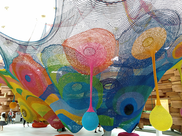 「ネットの森」の内観/彫刻の森美術館(神奈川県/箱根町)