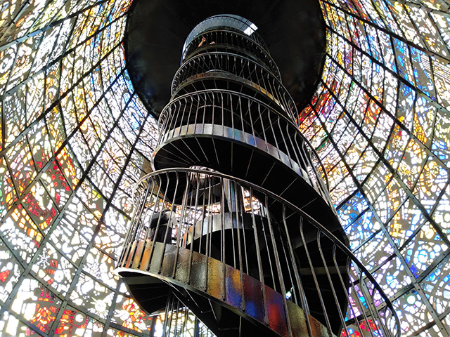 美しいステンドグラス/彫刻の森美術館(神奈川県/箱根町)