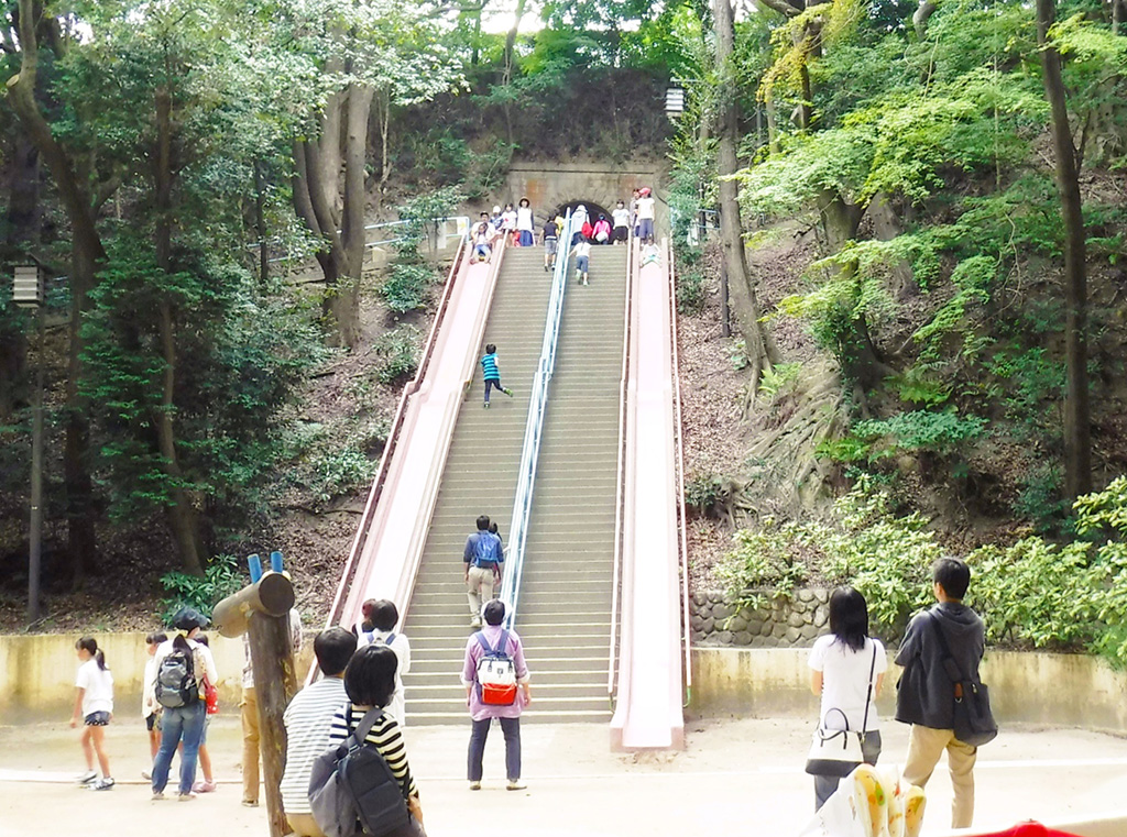 ジャンボすべり台/神戸市立須磨離宮公園（兵庫県/神戸市）