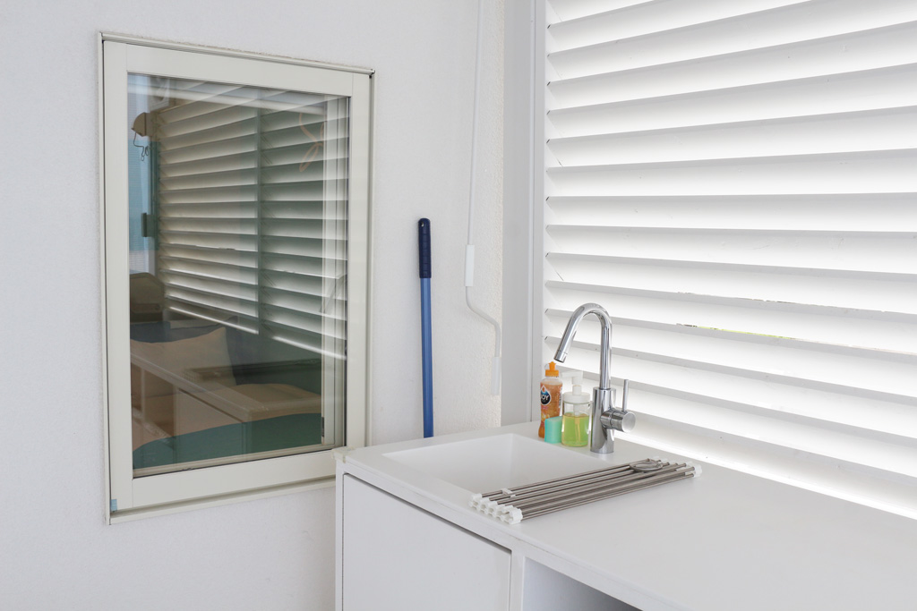 ヴィラ室内のキッチン/泉南りんくう公園（大阪府/泉南市）