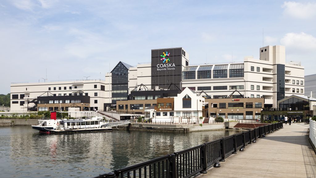 「Coaska Bayside Stores」の魅力を紹介！横須賀らしい店舗や子連れで嬉しい遊び場も