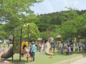 春日井市都市緑化植物園（グリーンピア春日井）四季折々の植物や動物にたっぷり触れ合える