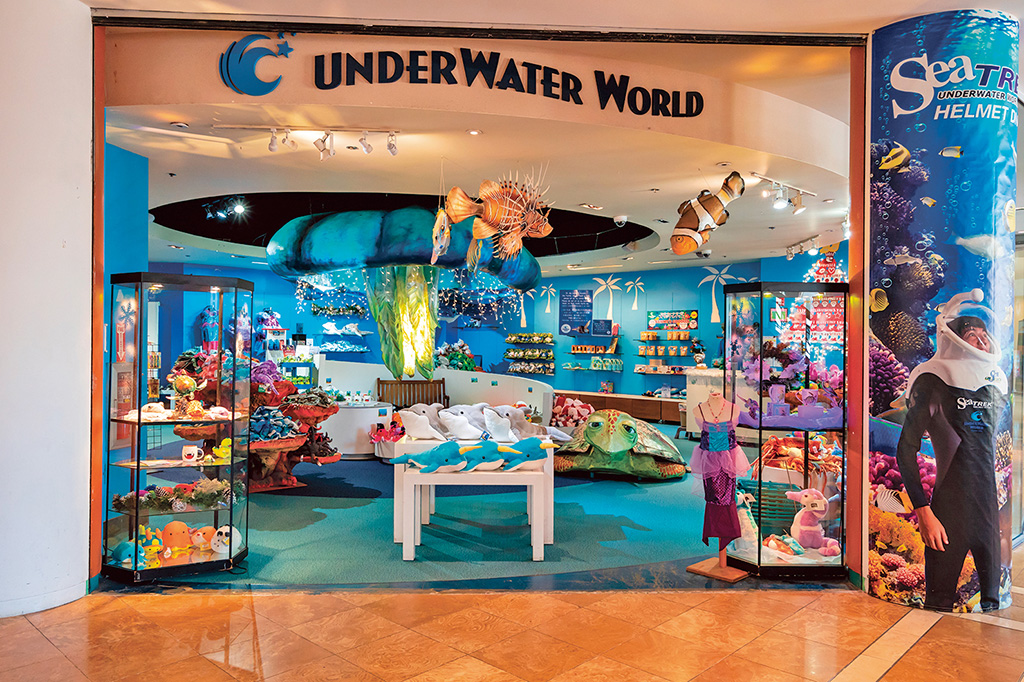「おみやげショップ」/アンダーウォーターワールド(グアム)