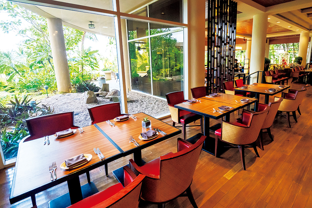 「カフェ キッチン」店内/ハイアット リージェンシー グアム
