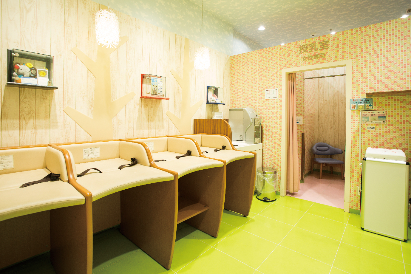 おむつ交換台と授乳室/コクーンシティ(埼玉県/さいたま市)