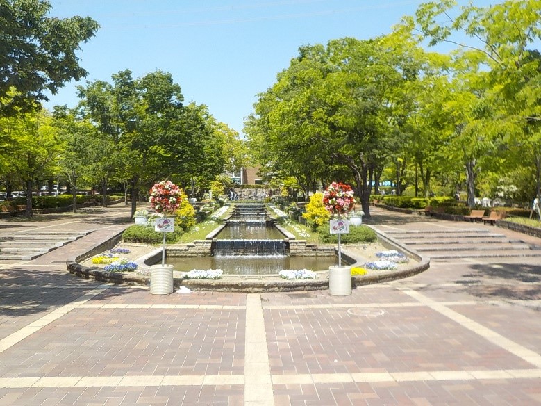 壁面からの流水を活かしたカナール/グリーンピア春日井(愛知県/春日井市)