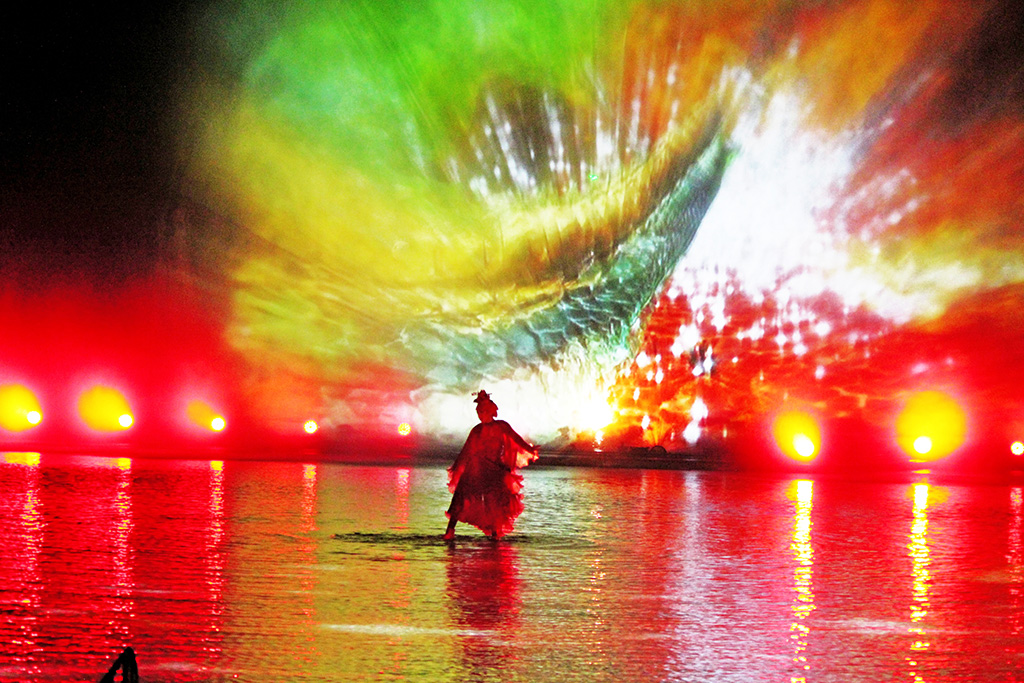 ウォーターイリュージョンショーの「AGUA（アグア）」/ラグナシア  （愛知県/蒲郡市）