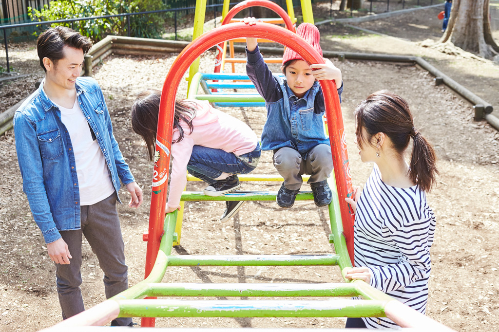 子どもの「公園遊び」の様子