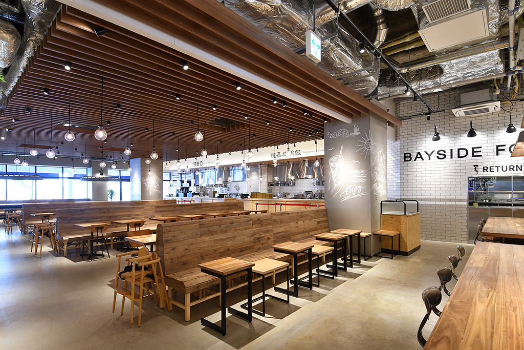 フードコート/三井アウトレットパーク横浜ベイサイド(神奈川県/横浜市)