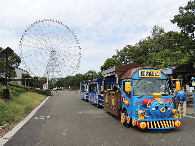 パークトレインのスタート地点/東京都葛西臨海水族園(江戸川区)