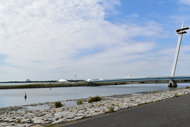 「なぎさ橋」/東京都葛西臨海水族園(江戸川区)