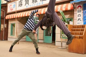 西武園ゆうえんち「夕日の丘商店街」は昭和の熱気があふれる新エリア!全店舗大公開編