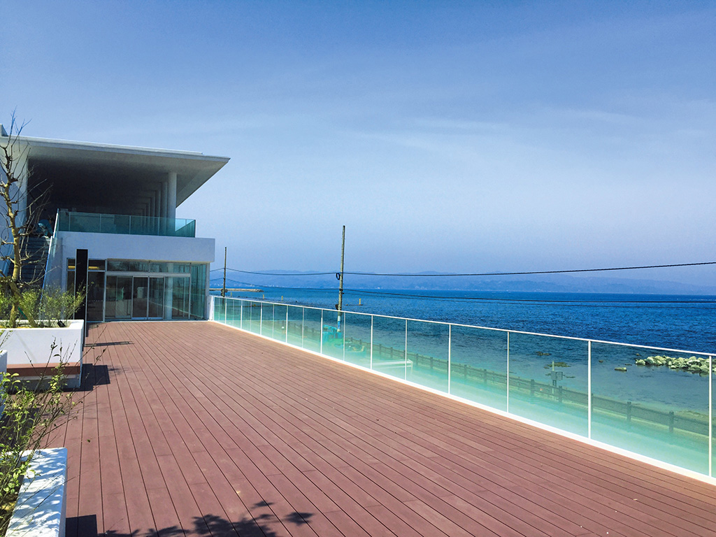 道の駅 雨晴(あまはらし)(富山県/高岡市)
