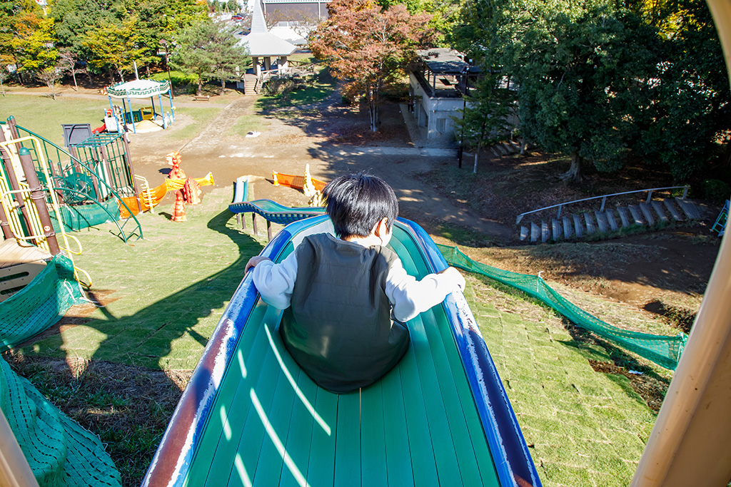 龍ヶ岡公園の長い滑り台（茨城県/龍ヶ崎市）