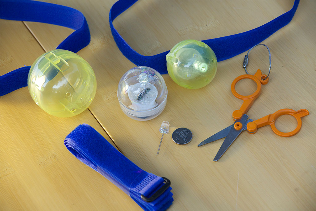 防災キャンプ：手作りヘッドライトの材料