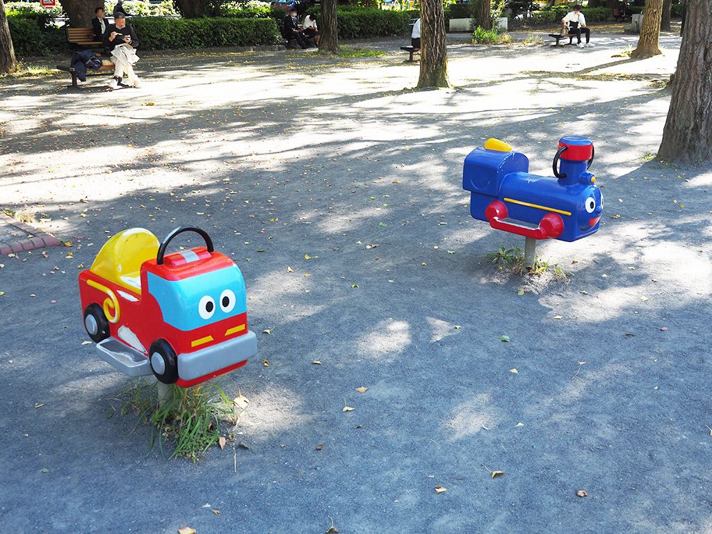 都立芝公園のスプリング遊具（東京都/港区）