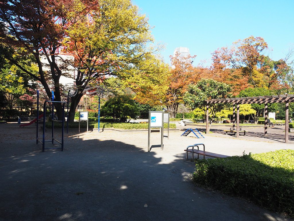 大人向けの運動器具/都立芝公園（東京都/港区）