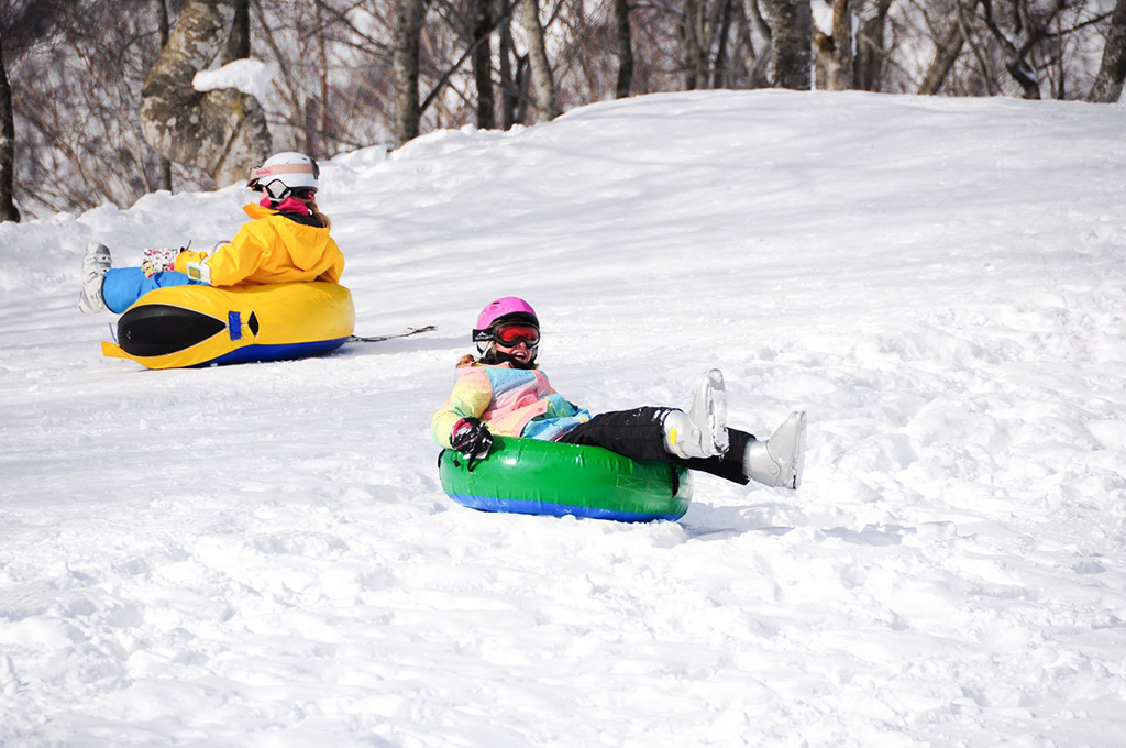 IWATAKE WHITE PARKのキッズ＆初心者ゲレンデ/白馬岩岳スノーフィールド(長野県/白馬村)