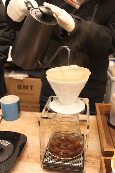 一杯ずつ丁寧にいれてくれる「京都ブレンド」/京都二条城イルミナージュ(京都市/中京区)