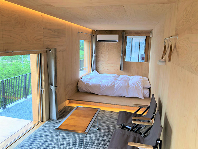 木の箱の ような造りの「住箱－JYUBAKO－」/スノーピーク かわの駅おち（高知県/越知町）