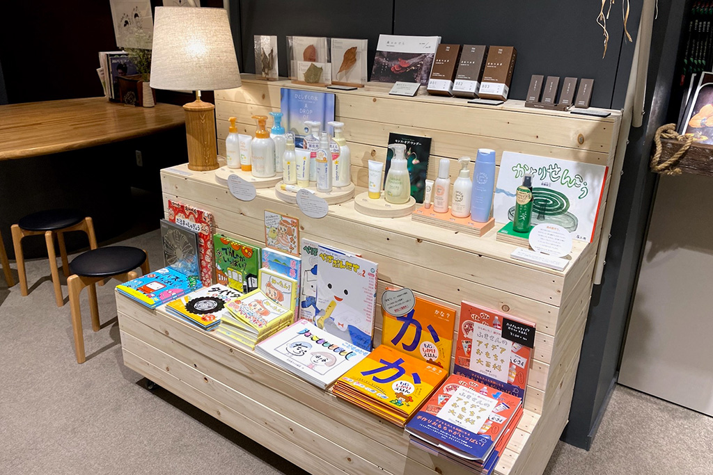 micca SHOP/絵と言葉のライブラリー ミッカ(東京都/葛飾区)